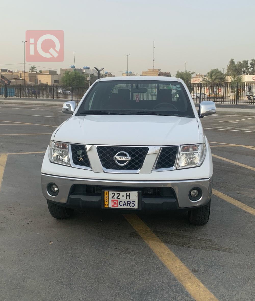 نيسان نافارا